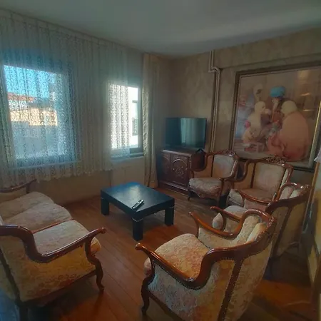 Luxury Villa In Sultanahmet فيلة *
